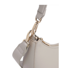 Carica l'immagine nel visualizzatore di Gallery, Borsa Valentino