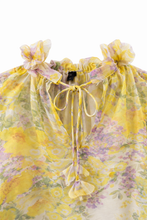 Carica l'immagine nel visualizzatore di Gallery, Blusa Donna Floreale Gialla in Chiffon Ayfee con Collo a Fiocco