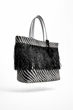 Carica l'immagine nel visualizzatore di Gallery, Borsa Shopper Kontessa in Rafia con Frange