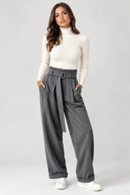 Carica l'immagine nel visualizzatore di Gallery, Pantaloni Donna Celye Grigi Gessati con Cintura