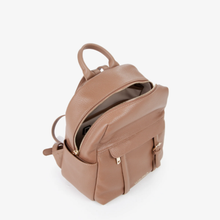 Carica l'immagine nel visualizzatore di Gallery, Zaino con tasca Valentino