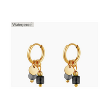 Carica l'immagine nel visualizzatore di Gallery, Orecchini a cerchio