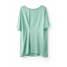 Carica l'immagine nel visualizzatore di Gallery, Blusa Ayfee Verde Menta in Viscosa Drappeggiata
