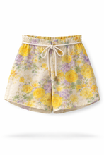 Carica l'immagine nel visualizzatore di Gallery, Shorts Donna Floreali Ayfee Giallo con Coulisse
