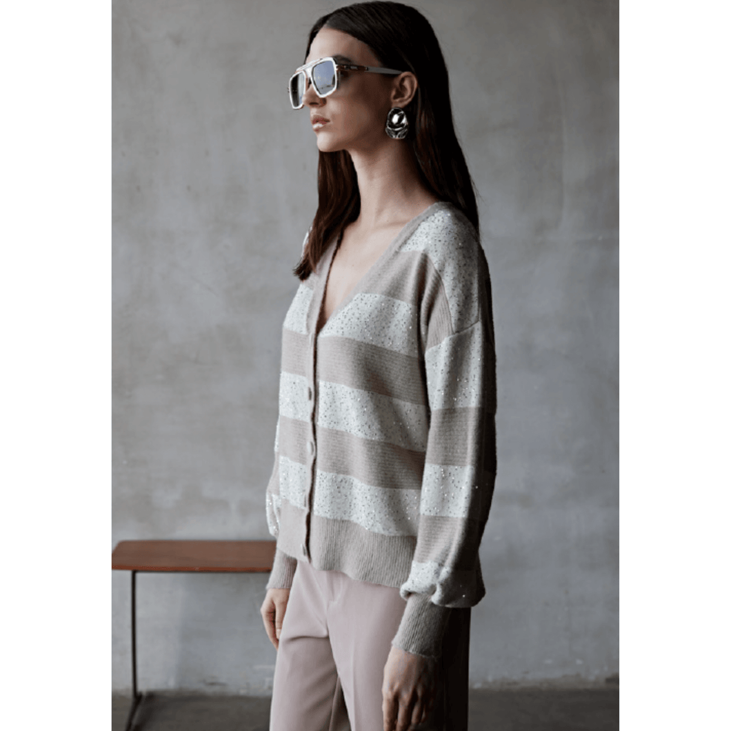 Cardigan con bottoni Celye