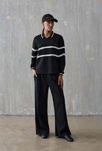 Carica l'immagine nel visualizzatore di Gallery, Coordinato Donna Iconique con Felpa Polo e Pantalone Palazzo
