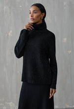 Carica l'immagine nel visualizzatore di Gallery, Maglia Iconique Dolcevita in Lurex
