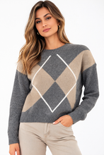 Carica l'immagine nel visualizzatore di Gallery, Maglia Donna Celye Girocollo con Rombi Grigio e Beige
