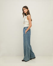 Carica l'immagine nel visualizzatore di Gallery, Jeans gamba larga Yerse
