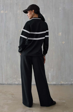 Carica l'immagine nel visualizzatore di Gallery, Coordinato Donna Iconique con Felpa Polo e Pantalone Palazzo
